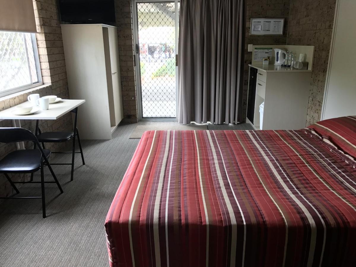 The Canungra Motel Екстериор снимка