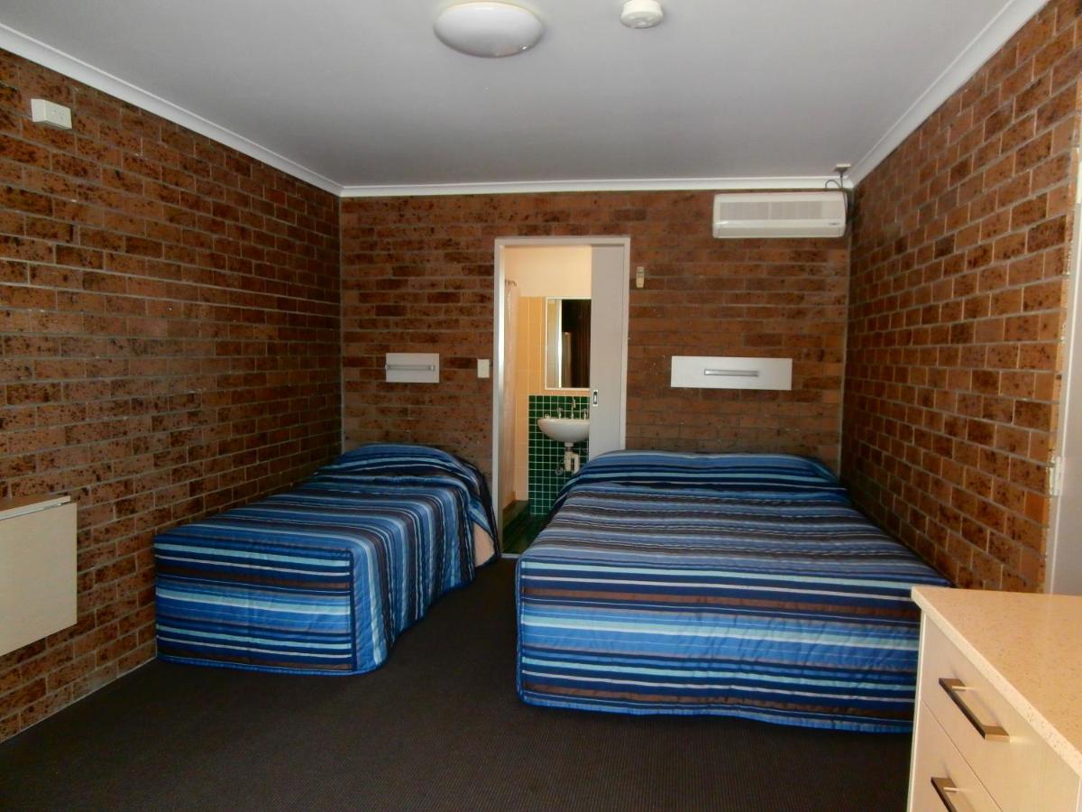 The Canungra Motel Екстериор снимка