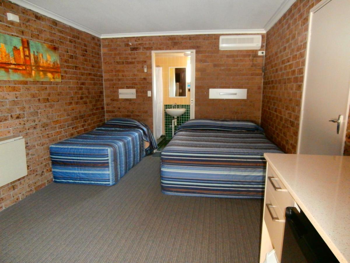The Canungra Motel Екстериор снимка